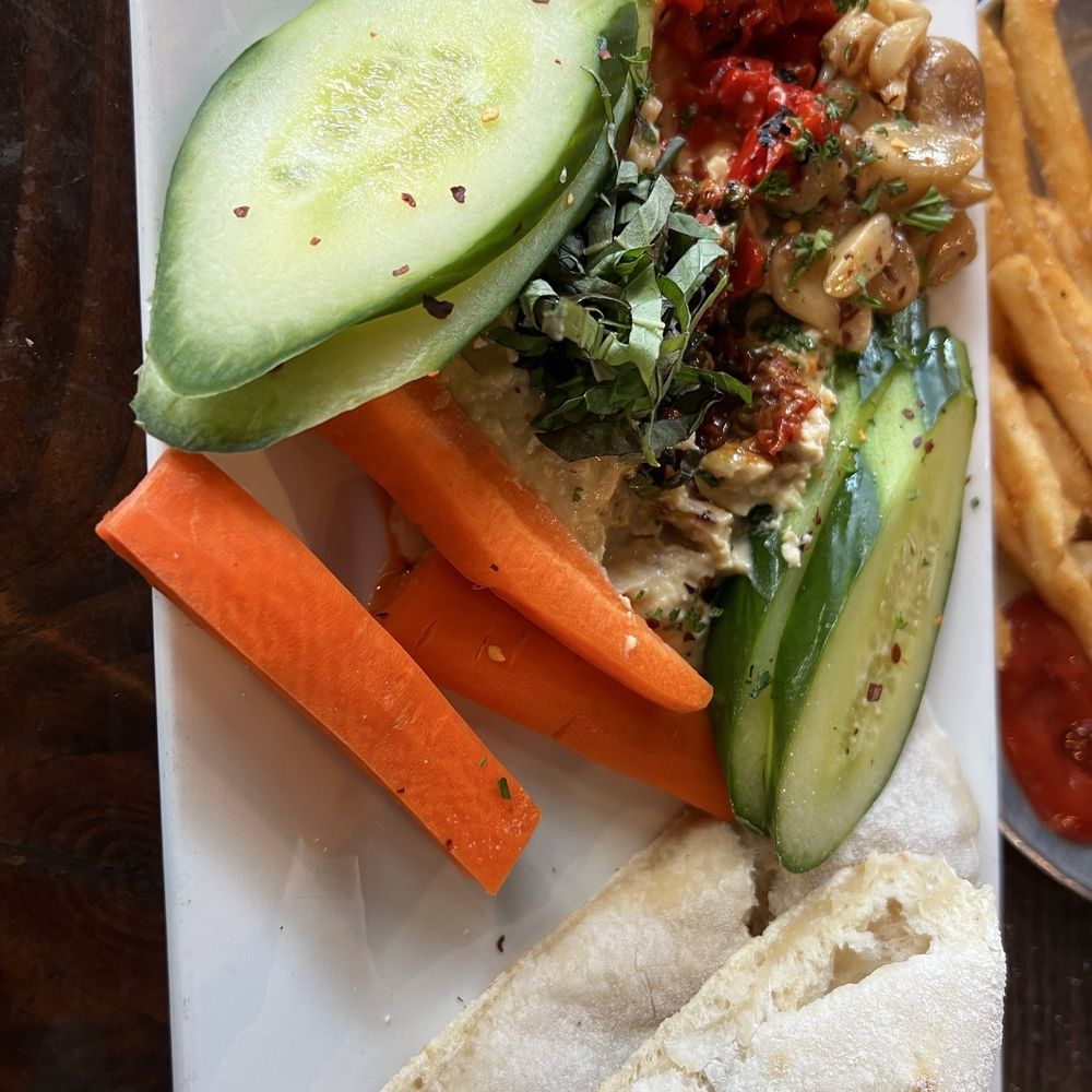 Hummus plate Hummus plate