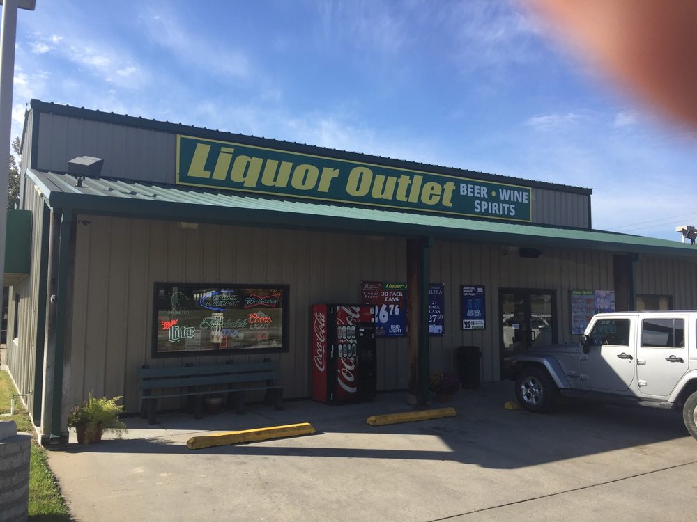 CONCORDIA LIQUOR OUTLET Updated September 2024 1250 Lincoln St
