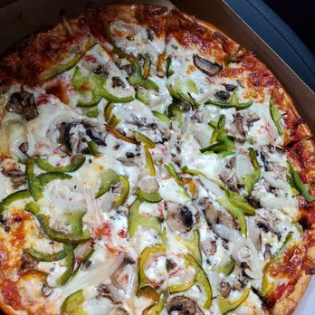 Yannis Pizza Restaurant - Peppers, onion and mushrooms pizza - Pizza Near Me - Newington, Connecticut Yannis Pizza Restaurant - Peppers, onion and mushrooms pizza - Pizza Near Me - Newington, Connecticut