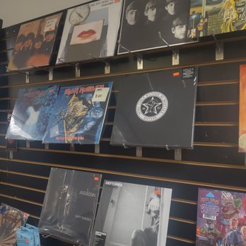 CD Sam - Vinyl Records Near Me - San Antonio, Texas CD Sam - Vinyl Records Near Me - San Antonio, Texas