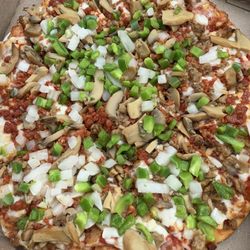 Pizza King - Lebanon - Deluxe! So good!