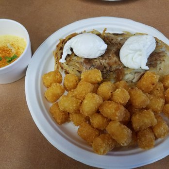 Button Up Cafe - Kalua pig eggs benedict with tater tots.  Had the hollandaise on the side - Breakfast & Brunch Near Me - Pearl City, Hawaii