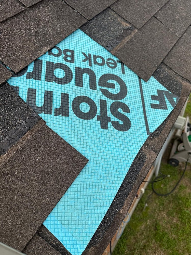 Slide of Hurtado's Roofing