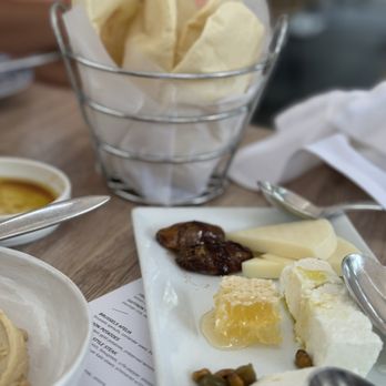 Zaytinya - Artisanal Cheese Pukilia - Greek Near Me - Washington, DC, District of Columbia