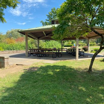 Grass Valley Park - Covered picnic tables - Parks Near Me - Camas, Washington