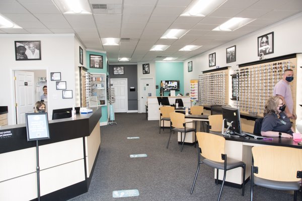 DR. TAVEL FAMILY EYE CARE - Updated April 2025 - 1634 State Road 44 E