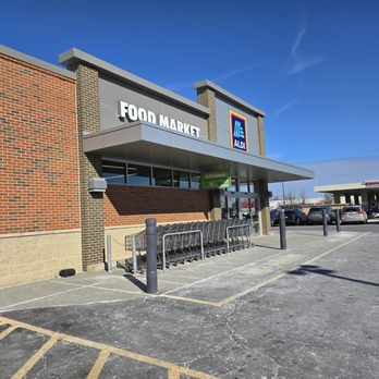 ALDI - Grocery Near Me - Niles, Illinois ALDI - Grocery Near Me - Niles, Illinois