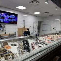 Coastal Seafoods - Interior