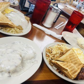 Snappy's Cafe & Grill - Two Eggs/Chicken Fried Steak, Two Eggs w/Corn Beef Hash, side Small Grits, side 1 One Biscuit/Sausage Gravy. PERFECTLY COOKED EGGS!! - American Near Me - Katy, Texas Snappy's Cafe & Grill - Two Eggs/Chicken Fried Steak, Two Eggs w/Corn Beef Hash, side Small Grits, side 1 One Biscuit/Sausage Gravy. PERFECTLY COOKED EGGS!! - American Near Me - Katy, Texas