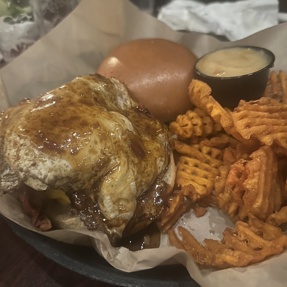 Copper Penny Grill- Rutherfordton - Bourbon burger - Bars Near Me - Rutherfordton, North Carolina