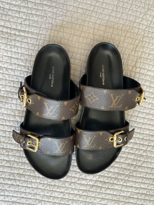 Grand Shoe Services by null