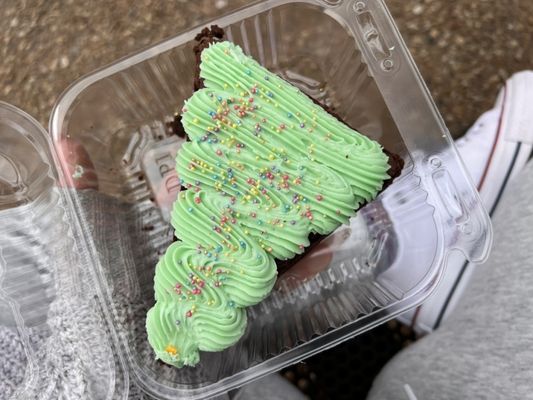 Hayley Cakes and Cookies by null