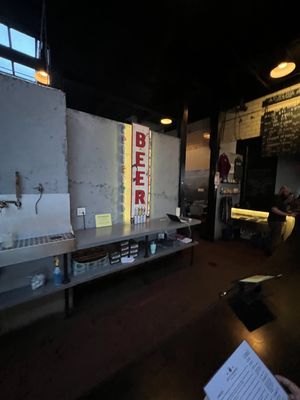 Hitchhiker Brewing - Brewery & Tap Room by null