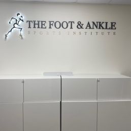 The Foot and Ankle Sports Institute 500 East Olive Ave Ste 840 Burbank CA 91501 The Foot and Ankle Sports Institute 500 East Olive Ave Ste 840 Burbank CA 91501