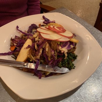 Nourish Sequim - Pork shoulder - Gluten-Free Near Me - Sequim, Washington