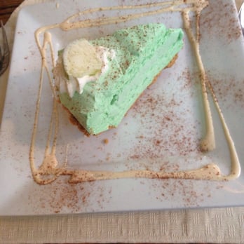 The Hoffman House - Key lime pie - American Near Me - Kingston, New York