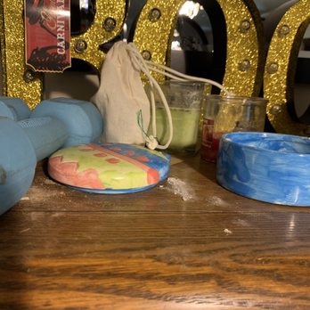 Melanin Maids - Large piece of furniture that wasn't even touched - Home Cleaning Near Me Melanin Maids - Large piece of furniture that wasn't even touched - Home Cleaning Near Me