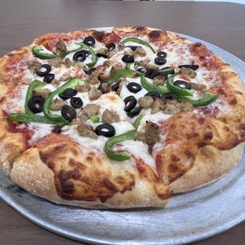 Mike's Pizza - Small pizza 8 slices sausage, black olives and green peppers. - Pizza Near Me - San Dimas, California Mike's Pizza - Small pizza 8 slices sausage, black olives and green peppers. - Pizza Near Me - San Dimas, California