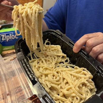 Red Lobster - Look a bowl of noodles, what a disappointment. It's supposed to have crab and bacon. Who knows what else they forgot - Seafood Near Me - Rochester, New York