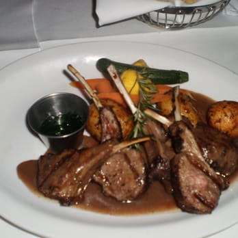 Restaurante Caesar's - Lamb chops - Salad Near Me - Tijuana, BCN