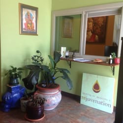 Center of Healing and Rejuvenation - Very cosy and an infinite expanse of positive energy when you entering the rejuvenation center!
