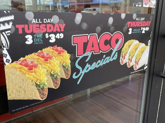 Del Taco by null