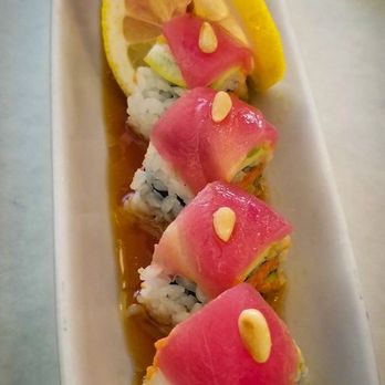 Kushiyu - One of my favorite go to dish: Lemon Roll - Sushi Bars Near Me - Tarzana, California Kushiyu - One of my favorite go to dish: Lemon Roll - Sushi Bars Near Me - Tarzana, California
