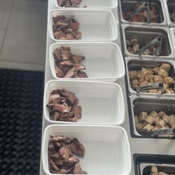 Fit Mealz Meal Prep - Meals being built