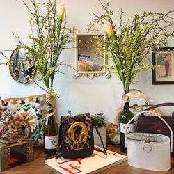 Fox+catvintage - lucite, tapestry, lizard & woven purses from the 50s - 70s (and an 80s cheetah leather cross-body!)