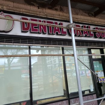 Manhattan Oral Facial Surgery - Dental Office Front Entrance - Oral Surgeons Near Me - Bronx, New York Manhattan Oral Facial Surgery - Dental Office Front Entrance - Oral Surgeons Near Me - Bronx, New York