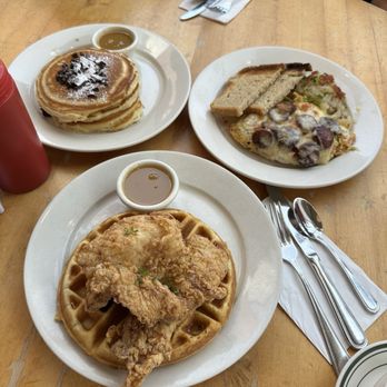Clinton St. Baking - Chicken and Chicken & Waffles, chocolate Pancakes - Bakeries Near Me - New York, New York Clinton St. Baking - Chicken and Chicken & Waffles, chocolate Pancakes - Bakeries Near Me - New York, New York