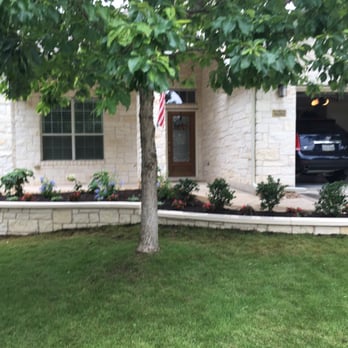 Austin Gardeners - Brand new planter with just a beautiful topper! - Landscaping Near Me - Pflugerville, Texas Austin Gardeners - Brand new planter with just a beautiful topper! - Landscaping Near Me - Pflugerville, Texas