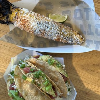 Gott's Ferry Building - Street corn and Ahi Poke Crispy Tacos - Burgers Near Me - San Francisco, California