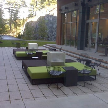 Aloft by Marriott Lexington - Hotels Near Me - Lexington, Massachusetts