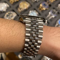 Gentleman Timepieces
