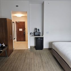Holiday Inn Express & Suites Mobile - University Area