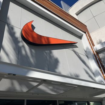 【新品未使用品】DRT Pike Street Market Long T THE PIKE OUTLETS - Updated December 2025 - 710 Photos & 198