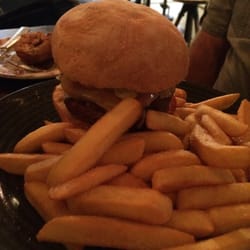 James Bistro - James burger