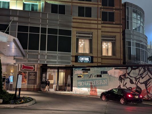 Central Bar + Kitchen by null