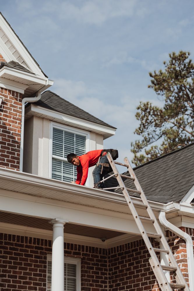 Slide of Crosby Roofing & Seamless Gutters