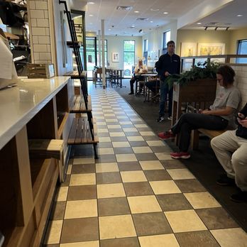 St. Louis Bread - Cafe - Sandwiches Near Me - Chesterfield, Missouri