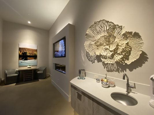 R INN NAPA by null