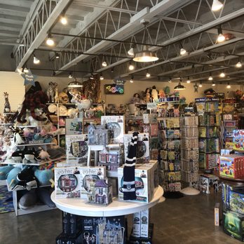 calico cat bainbridge