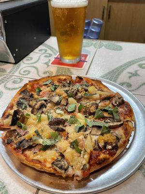Cicero's Pizza by null