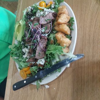 Filos Tavern - Steak salad - American Near Me - Winchester, Tennessee Filos Tavern - Steak salad - American Near Me - Winchester, Tennessee
