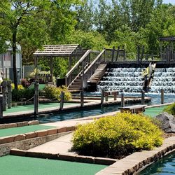 Swing Time Golf & Baseball - Very interesting course, with every hole having a challenge.