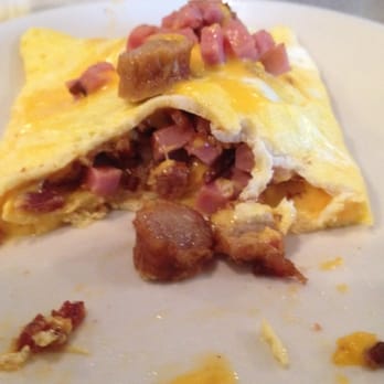 Pancake House - Meat omelette - American Near Me - Longview, Washington