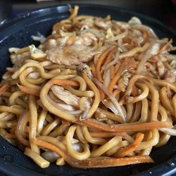 L11. Chicken Lo Mein Lunch Special (no rice)