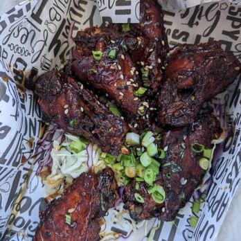 Gnar Bar - Wings - Sushi Bars Near Me - Mendocino, California