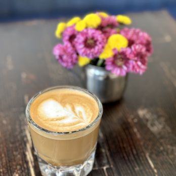 Amara Chocolate & Coffee - Cortado Cubanito with housemade panela - Coffee & Tea Near Me - Pasadena, California